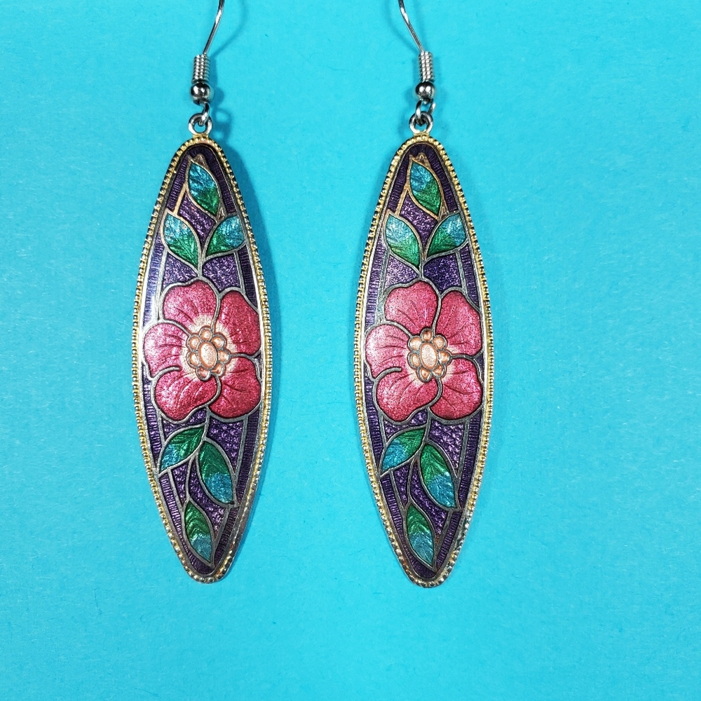 Pretty 1980s Vintage Floral Enamel Earrings